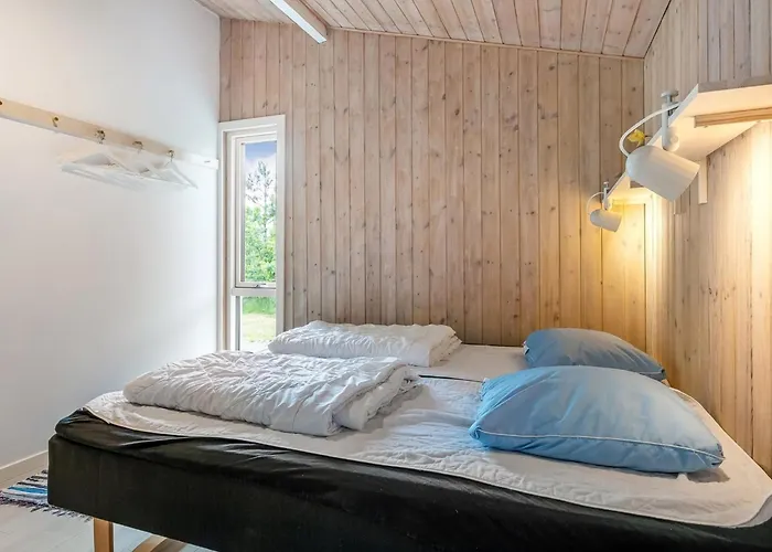 Donka - 25m From The Sea By Interhome 펜션 *